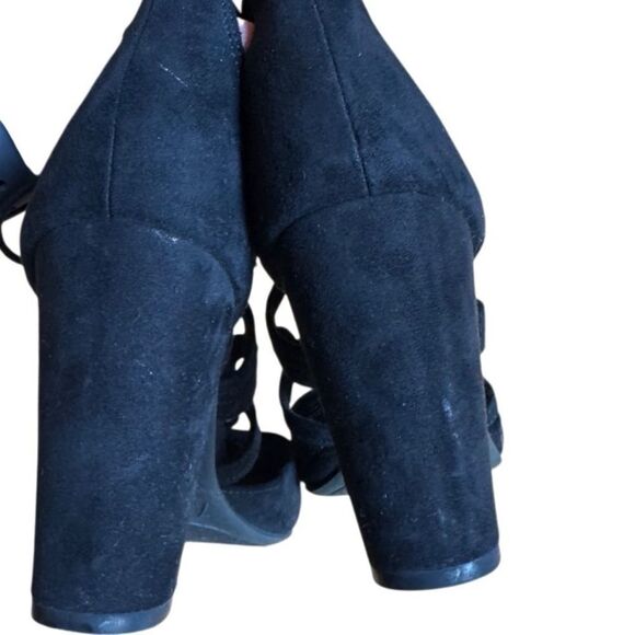 Christian Siriano Women's Black Strappy Tie Chunky Heels Size 7 - Picture 7 of 8